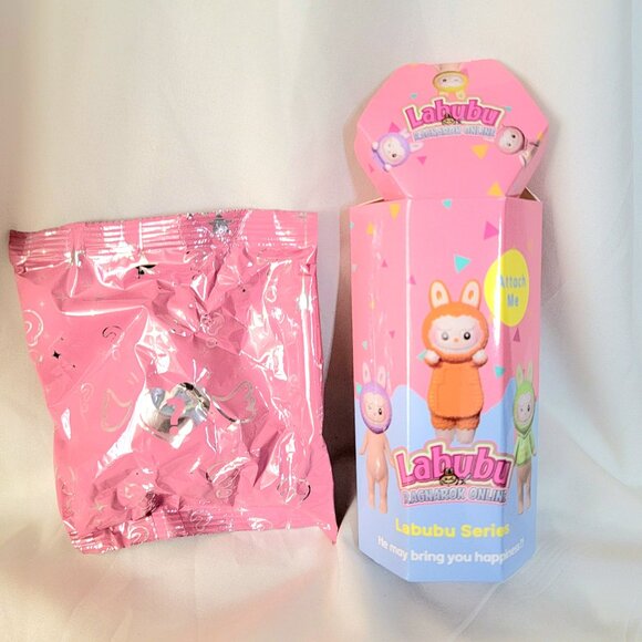 POP MART 3 AUTH 3FER! Monsters & Labubu Unopened Blind Boxes + Phone Holder 100% - Picture 4 of 7